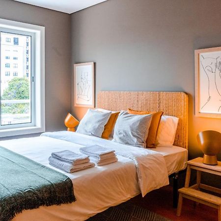 Sunny Studio In The Heart Of Lapa - 5Min Walk To Metro! Порту Экстерьер фото