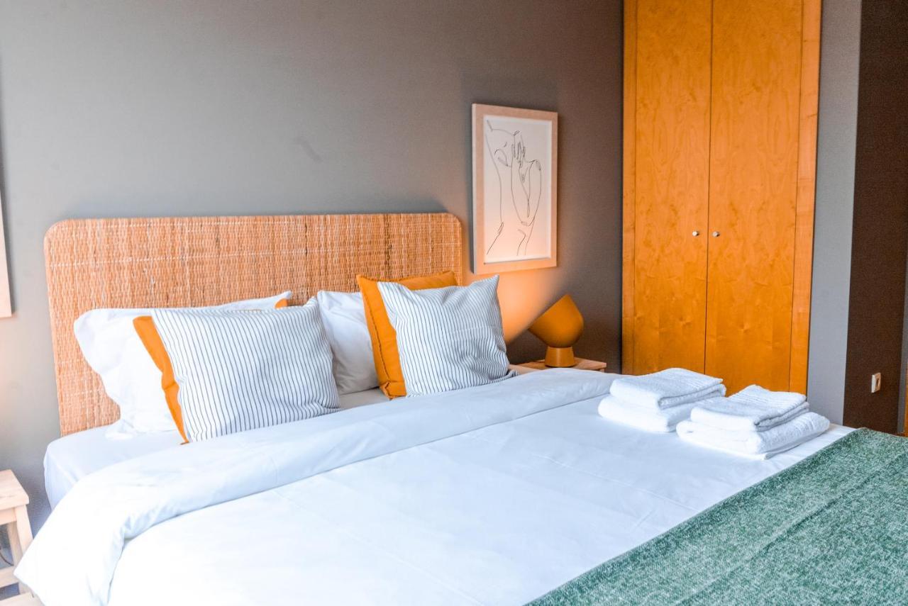 Sunny Studio In The Heart Of Lapa - 5Min Walk To Metro! Порту Экстерьер фото