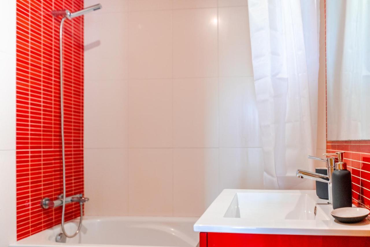 Sunny Studio In The Heart Of Lapa - 5Min Walk To Metro! Порту Экстерьер фото
